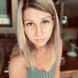 Veronika avatar