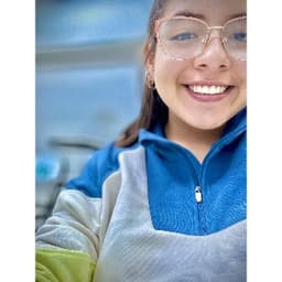 Camila avatar