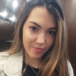Laura avatar