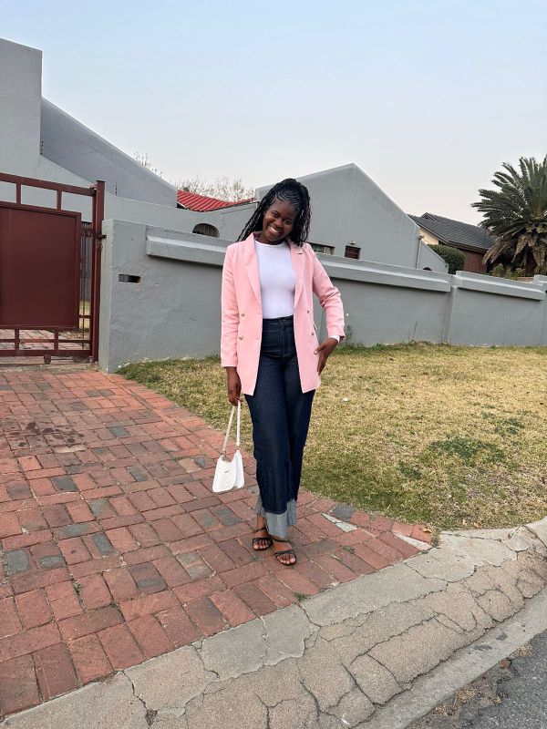 Foto de perfil de CAROLE SINETHEMBA Dube