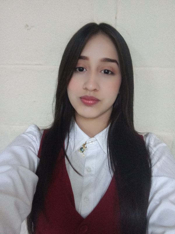 stefany Ferro Peniche profile photo