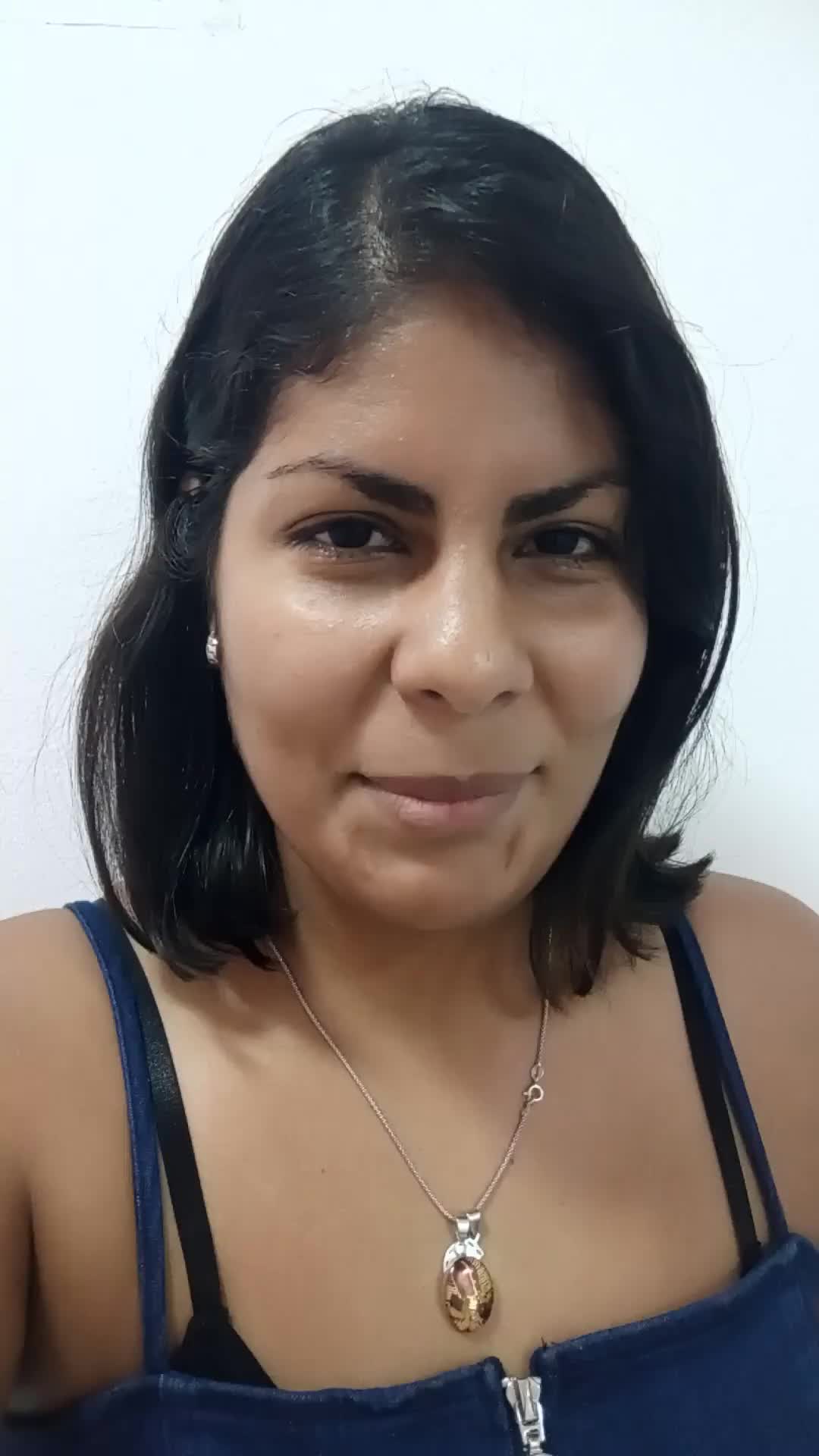 Melanie Brito video thumbnail
