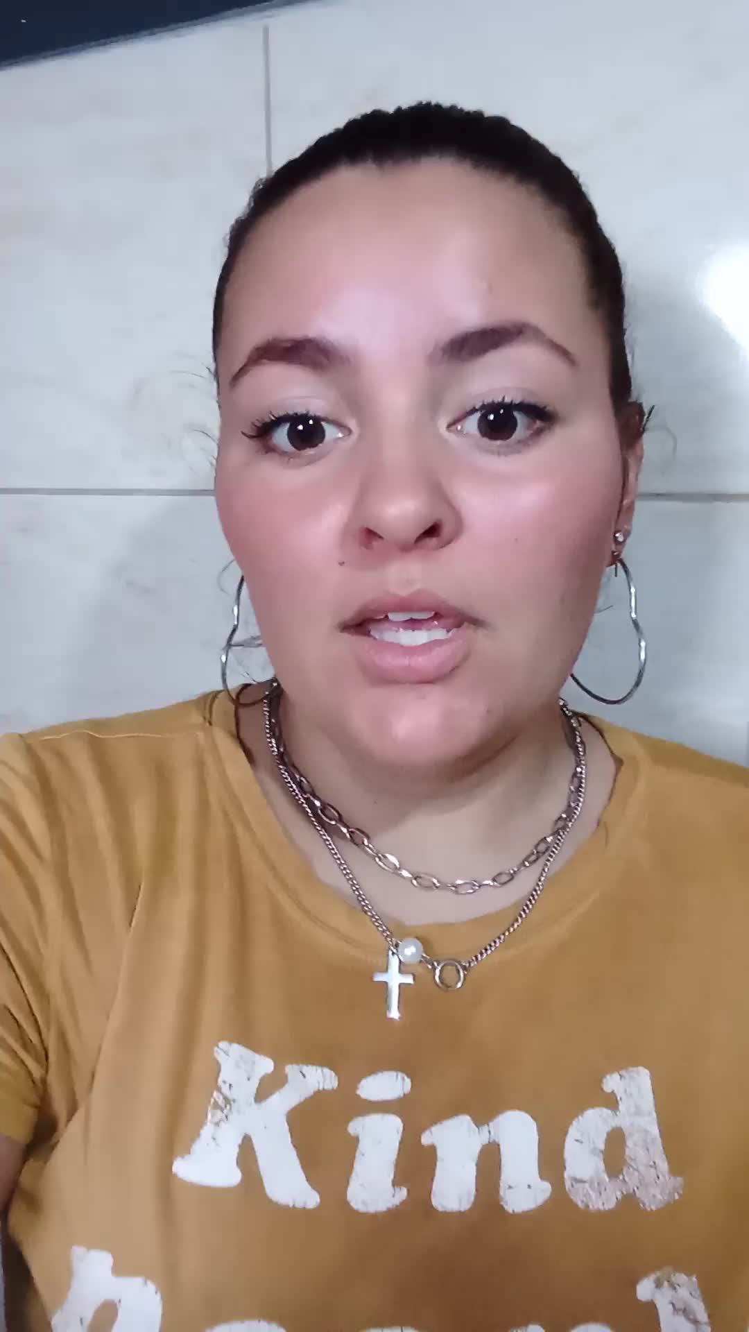 Fernanda Pereira video thumbnail