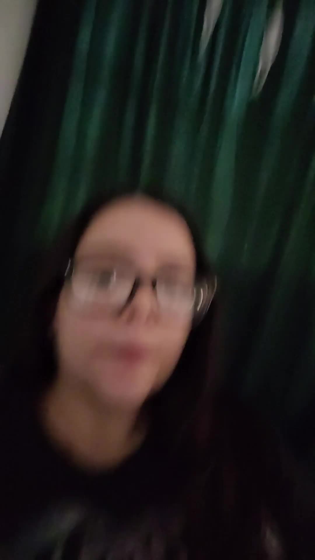 Geraldinne gonzalez video thumbnail