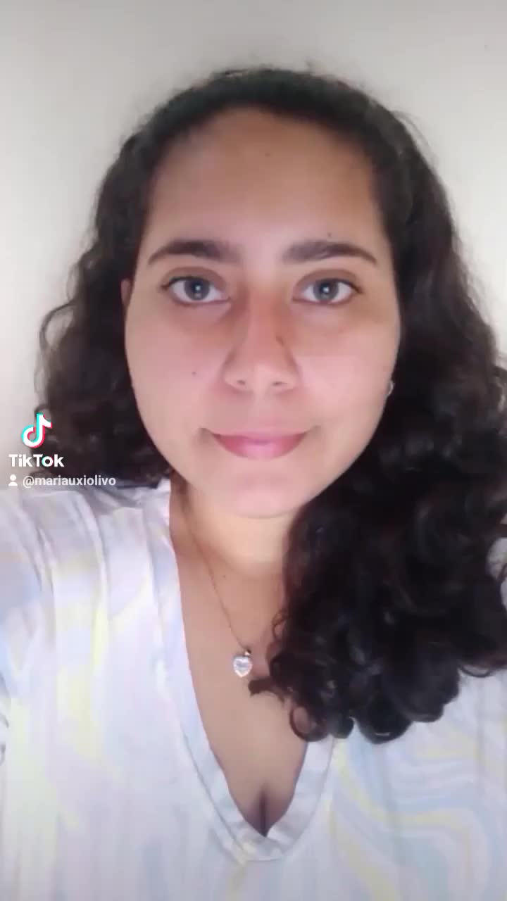 Mariauxi Olivo video thumbnail
