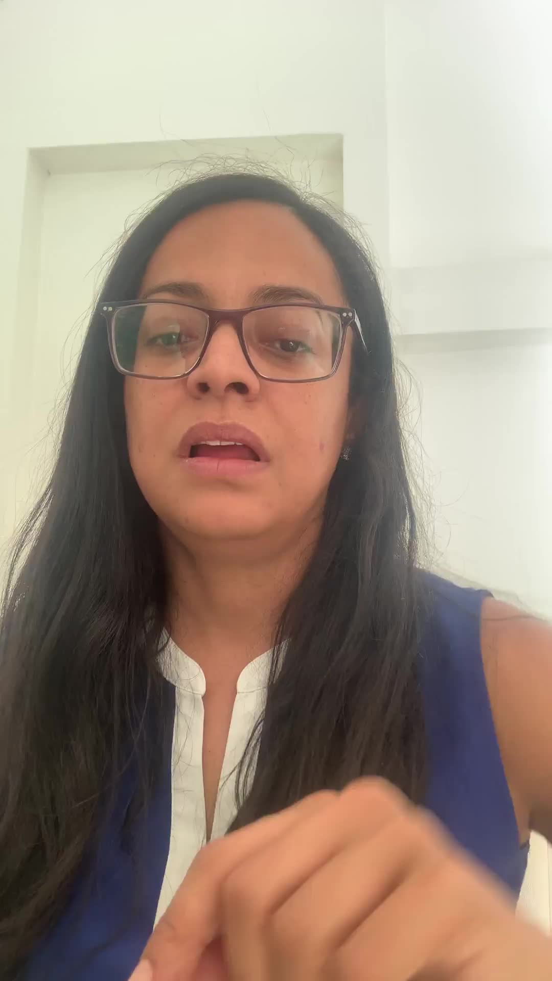 Zuli Robles video thumbnail