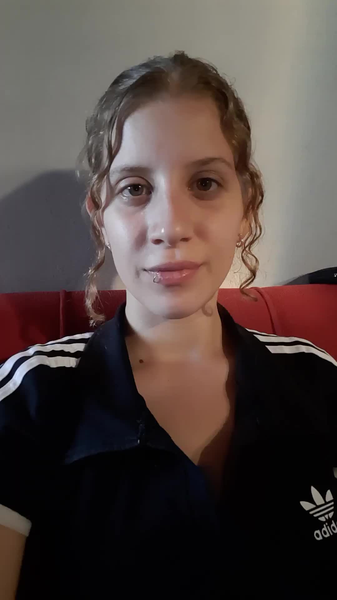 Abril video thumbnail