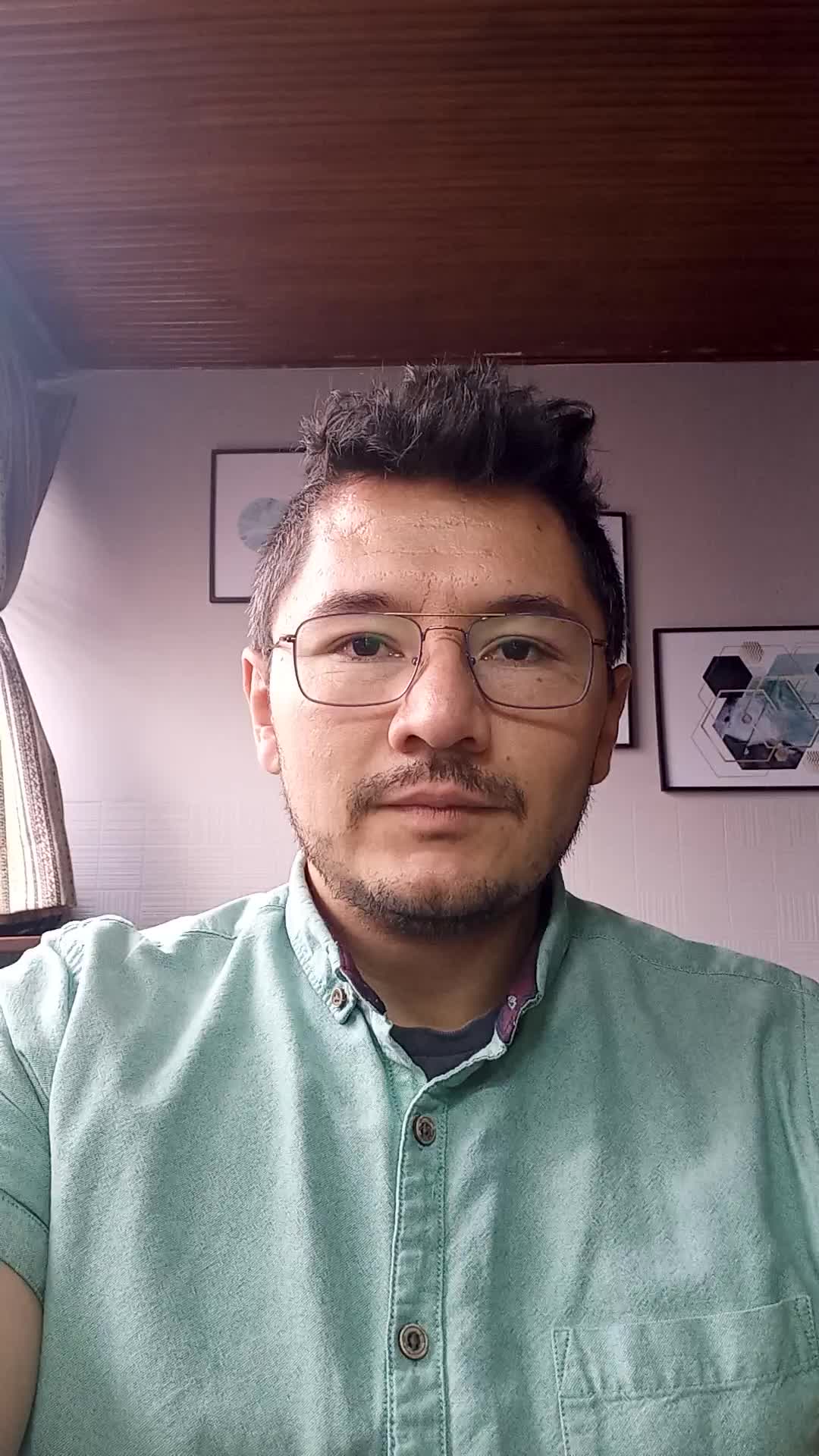 Guillermo Valderrama video thumbnail