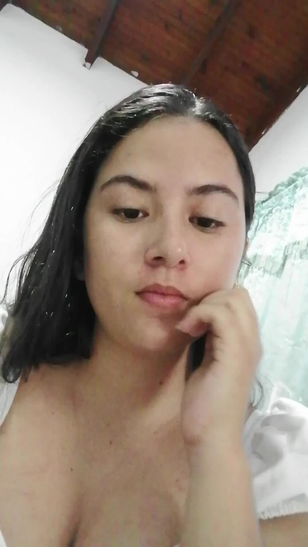 Daniela montaño video thumbnail