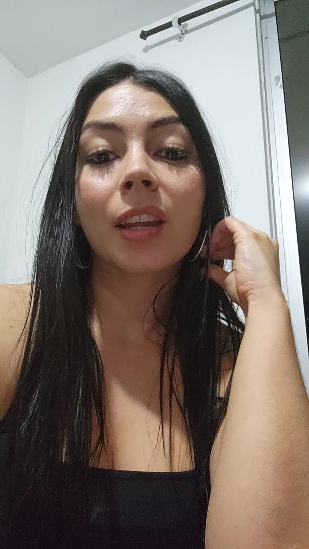 Lina Restrepo video thumbnail