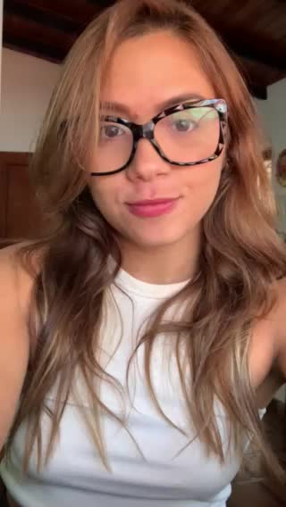 Fernanda G. candidate video thumbnail