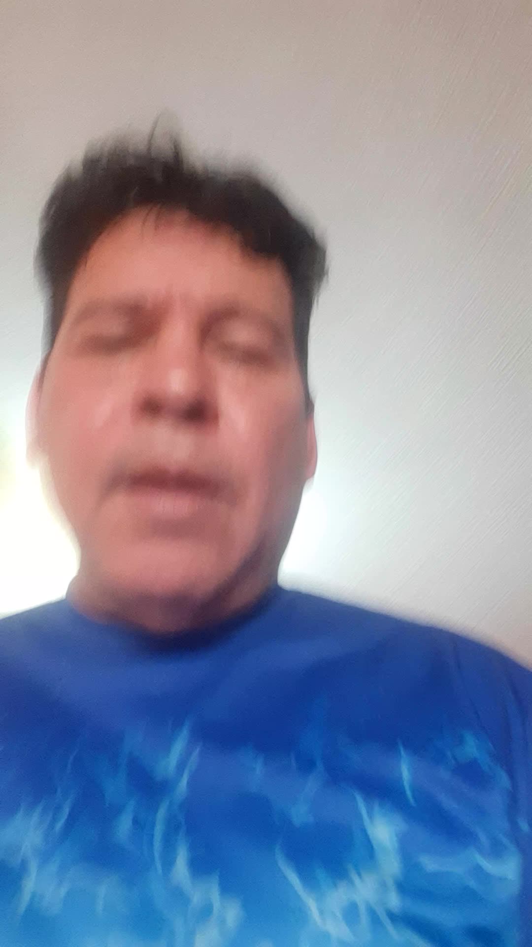 Edwis R. candidate video thumbnail