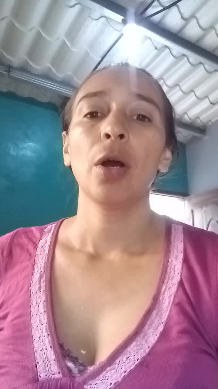 Cristy Alvarenga video thumbnail