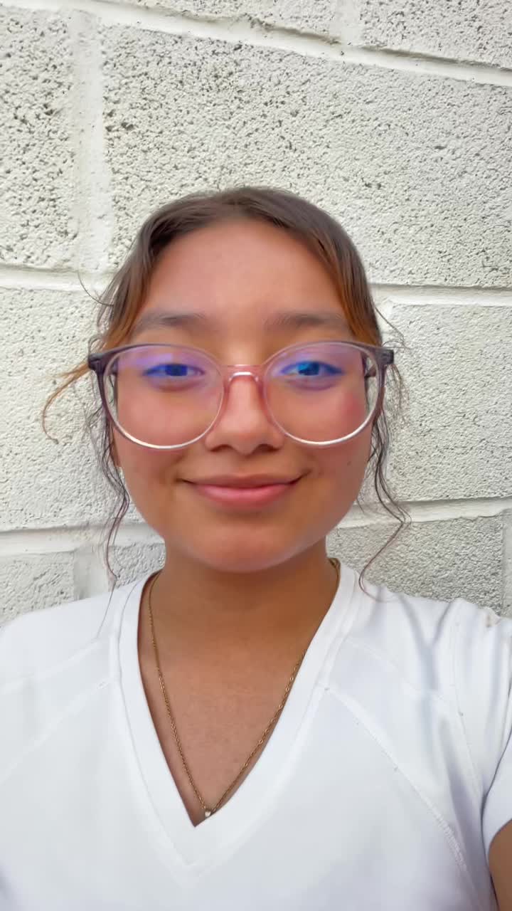 Paulina Sofia Hernandez video thumbnail