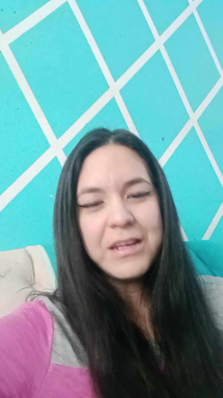 Karolina G. candidate video thumbnail