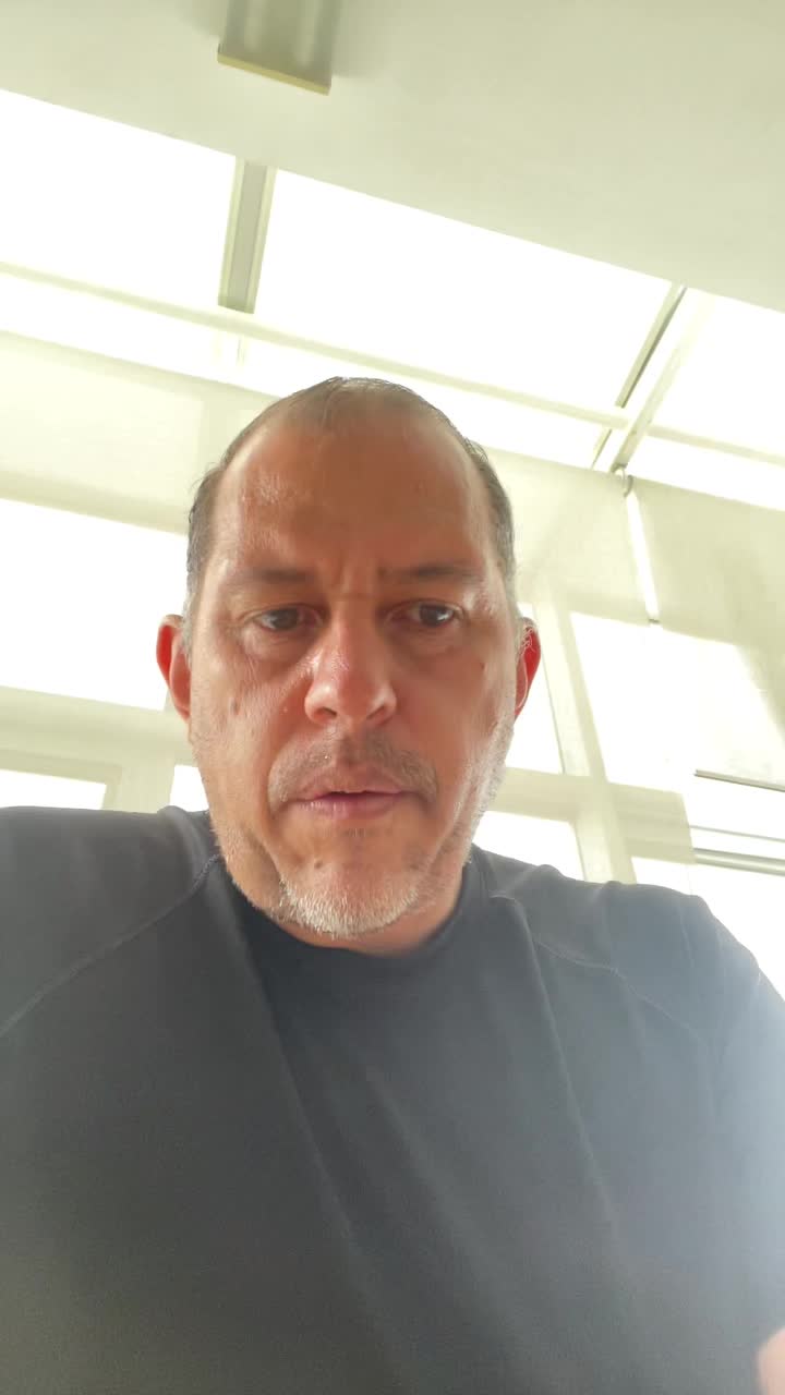 Mauricio L. candidate video thumbnail