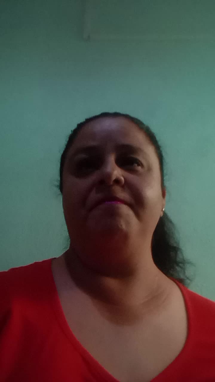 Priscila V. candidate video thumbnail
