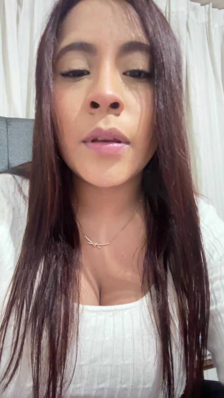 Josselyn Galan Carbonell video thumbnail