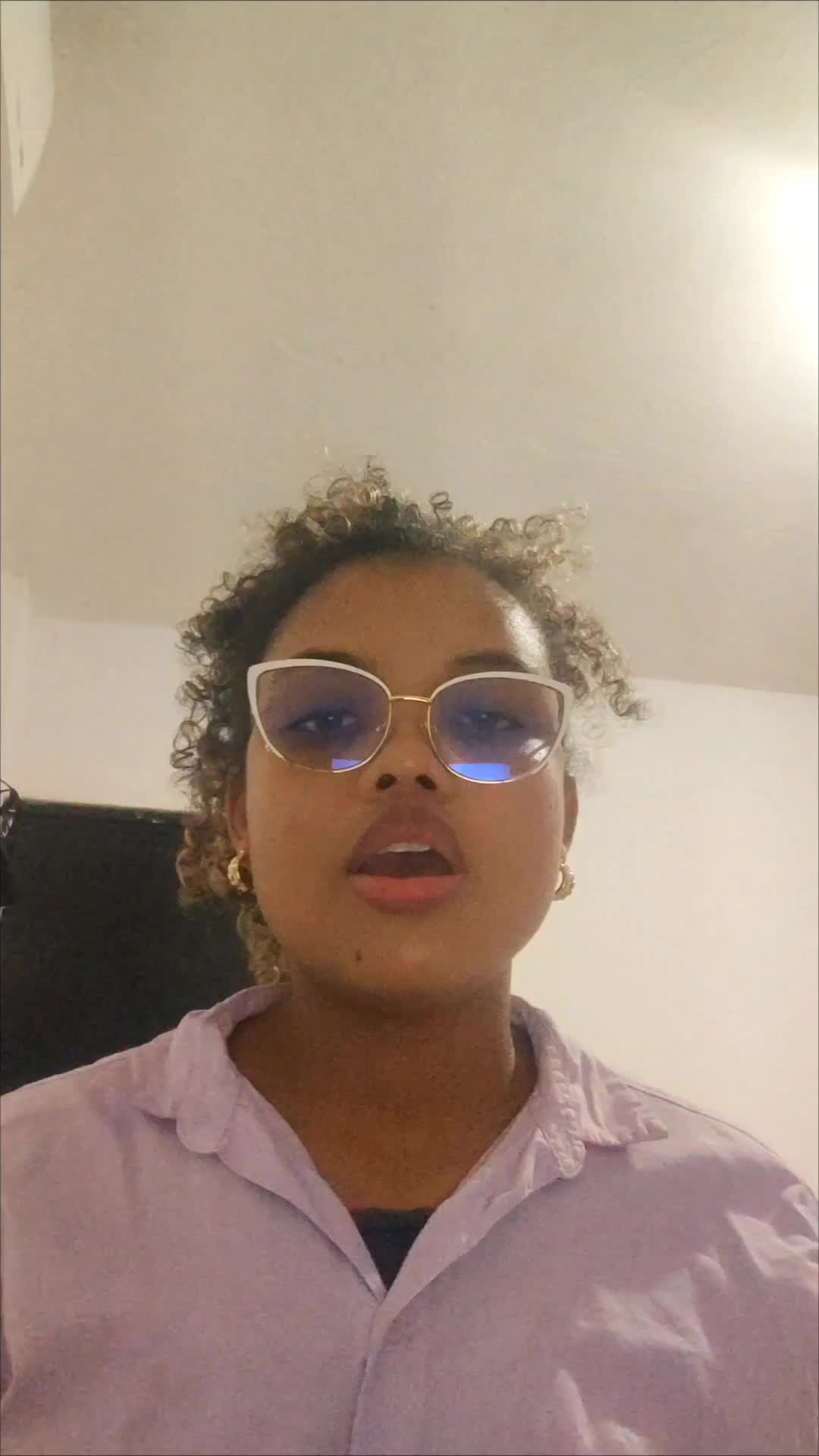 Vanessa Sanmartín video thumbnail