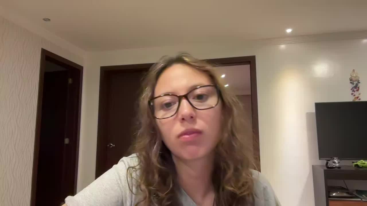 Dayana B. candidate video thumbnail