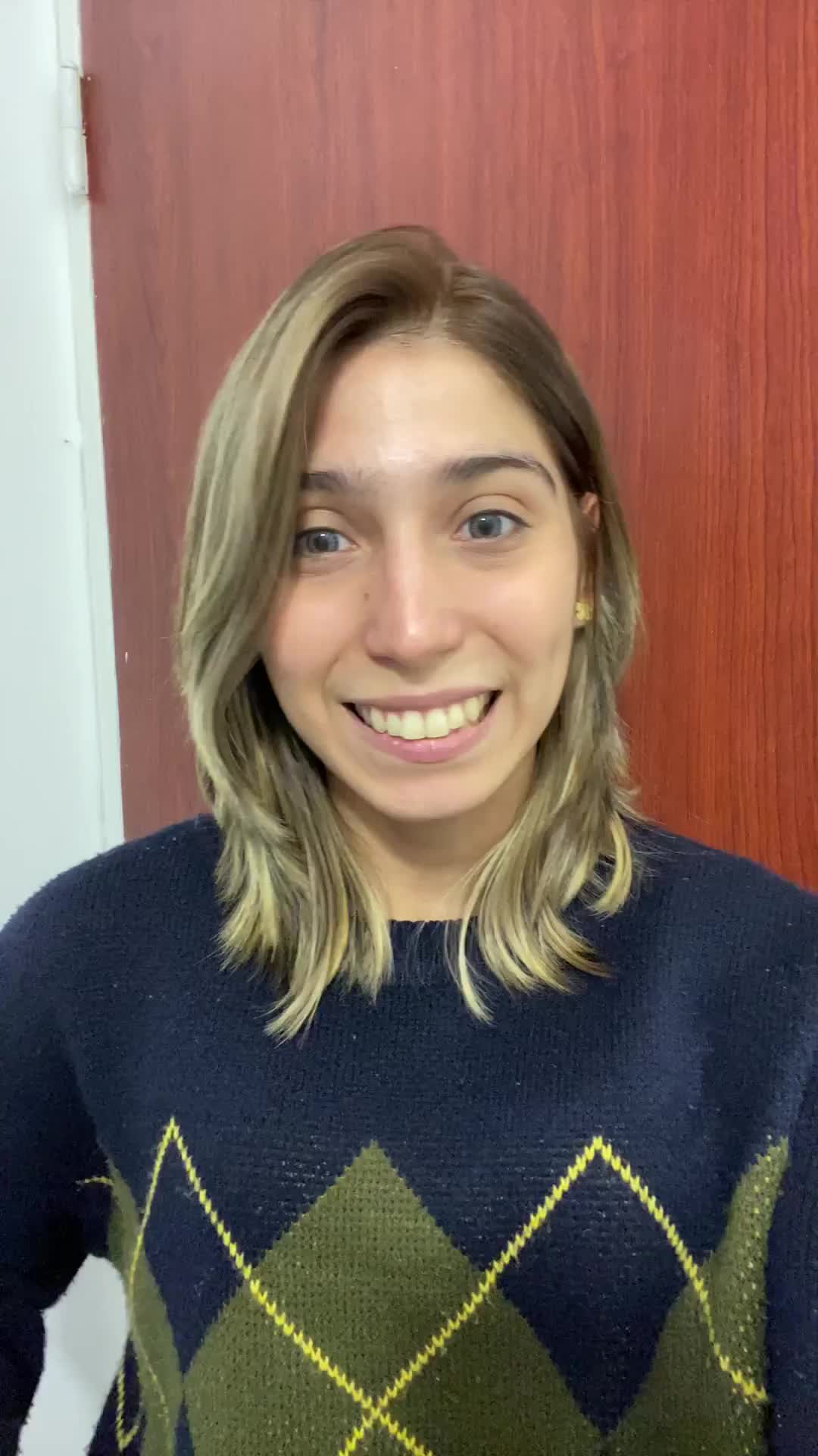 Valeria video thumbnail