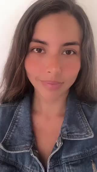 María video thumbnail