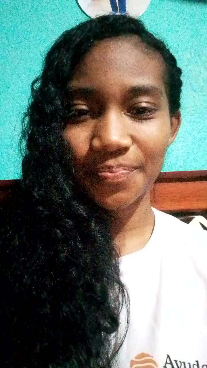 Sherly Usuay video thumbnail