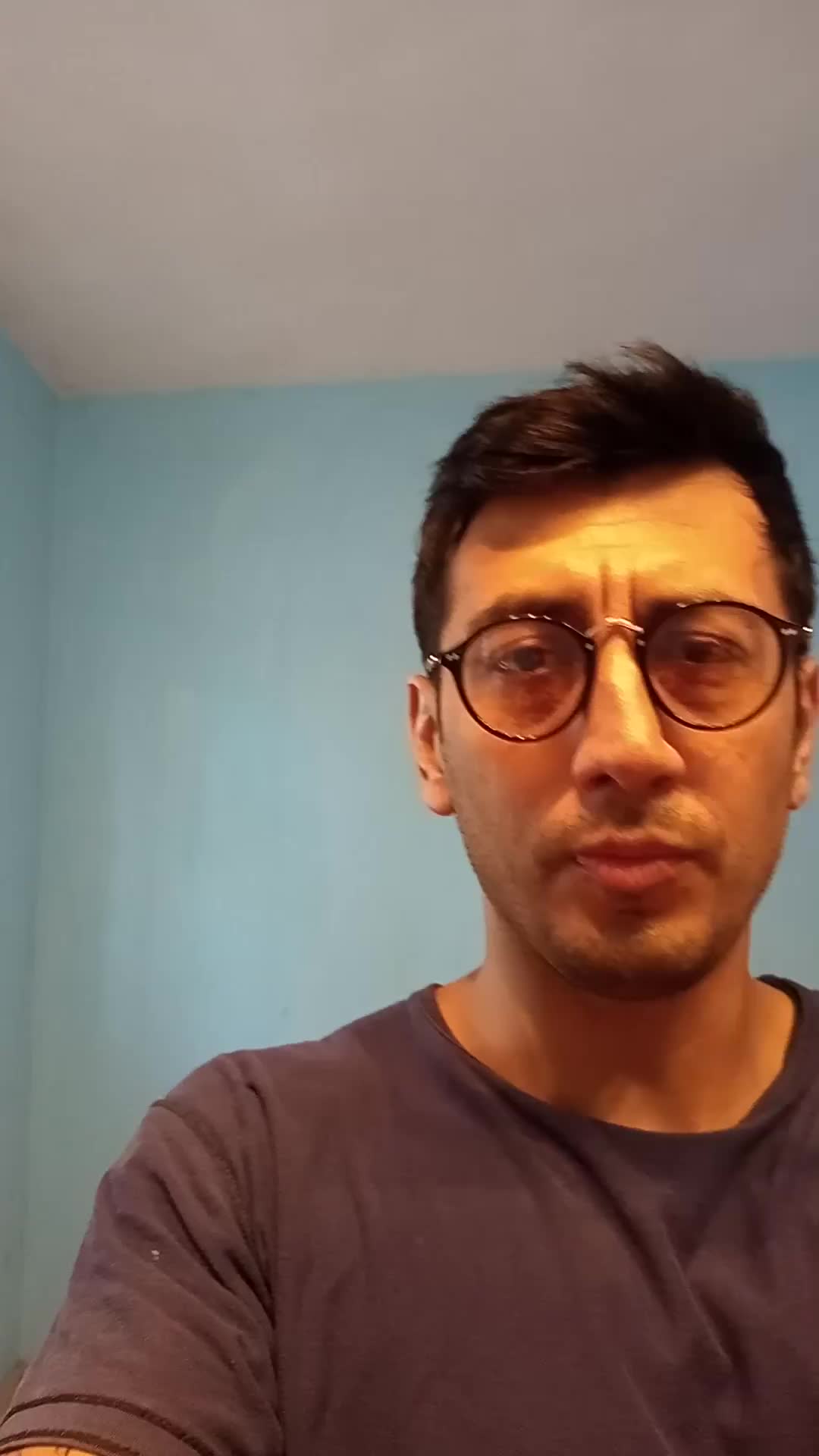 Nicolás video thumbnail