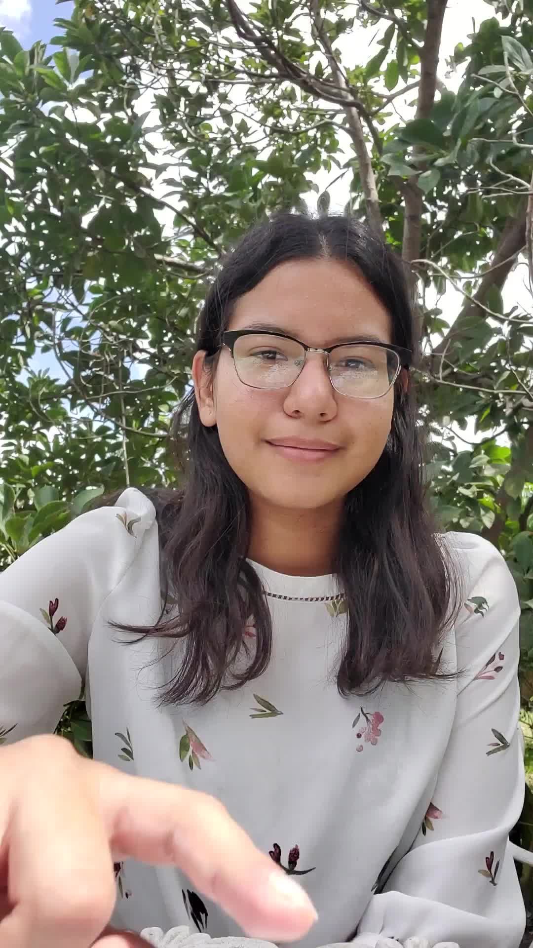Elena video thumbnail