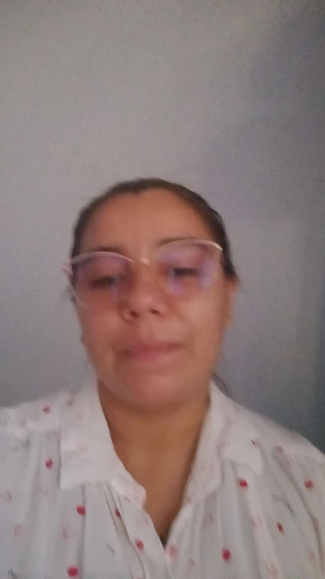 Karen roa video thumbnail