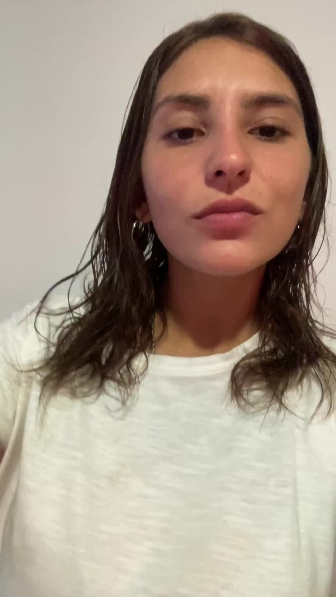 apple.com video thumbnail