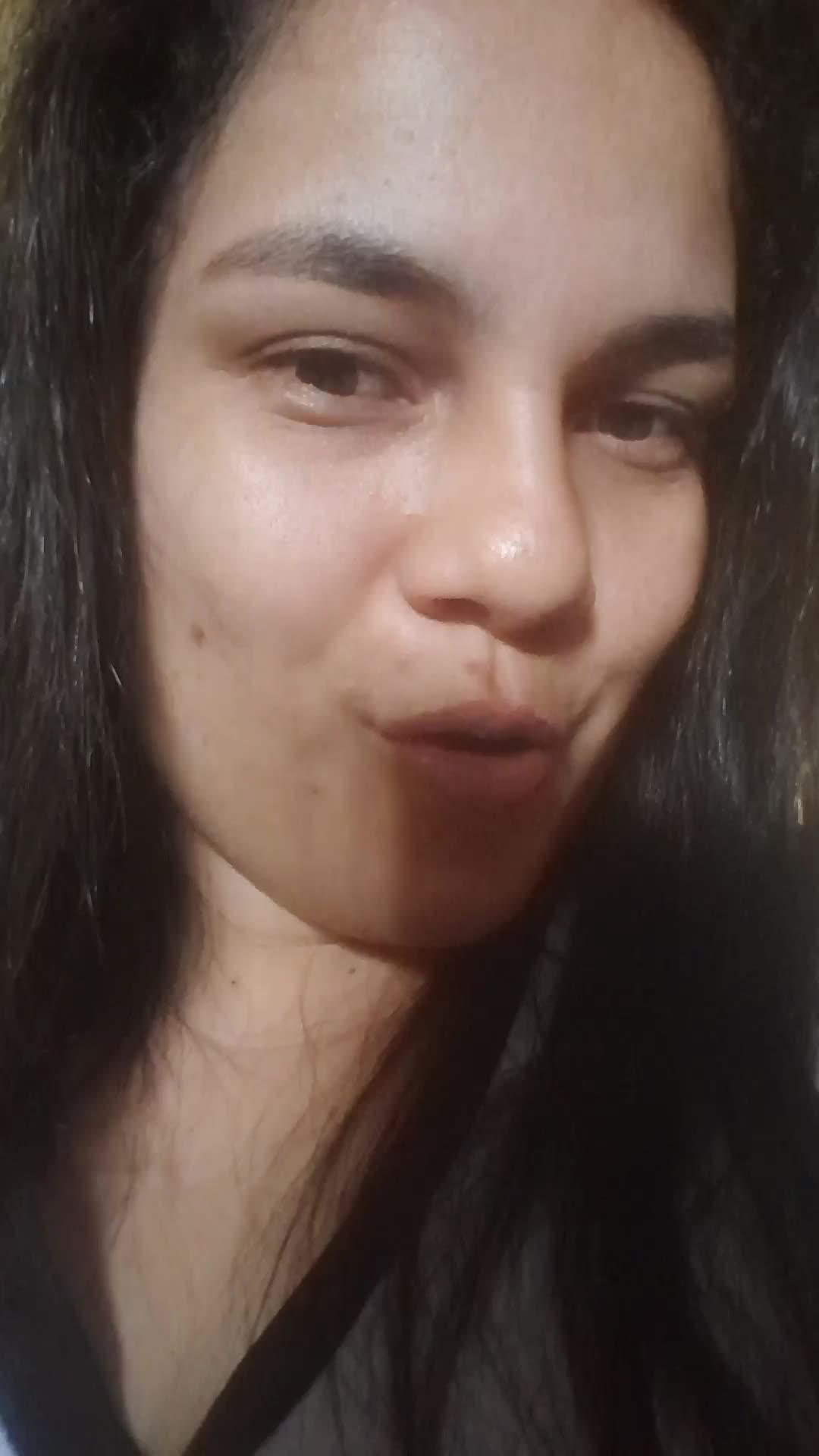 Karolina video thumbnail