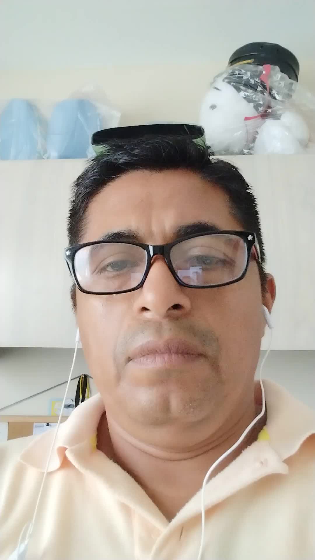 Carlos Tapía Naranjo video thumbnail