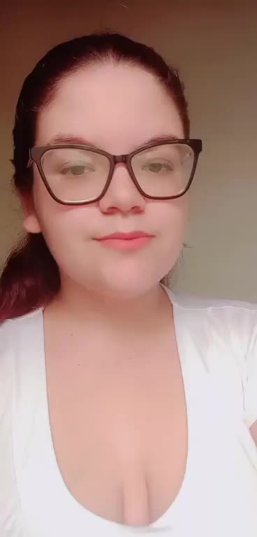 Isabel Cristina video thumbnail