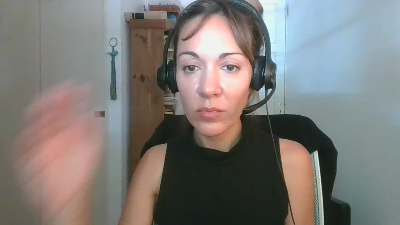 Lucrecia Illa video thumbnail