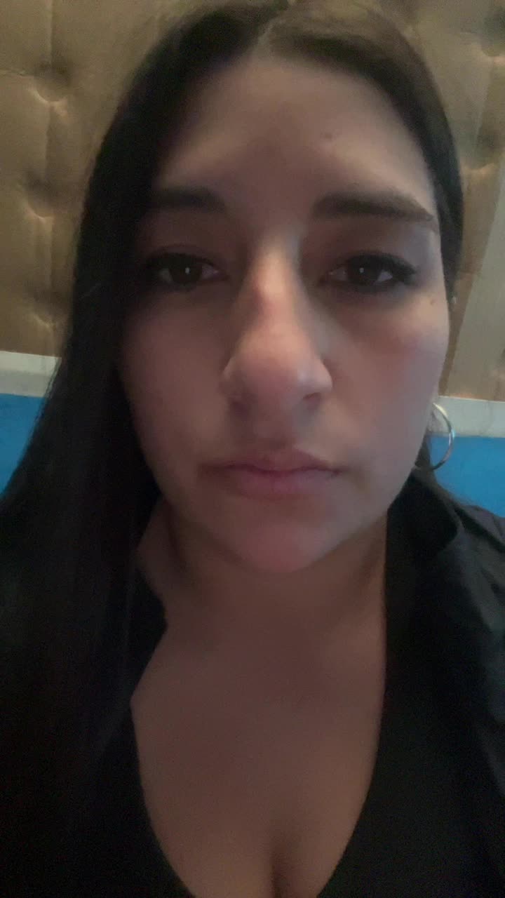 Romina gonzalez video thumbnail
