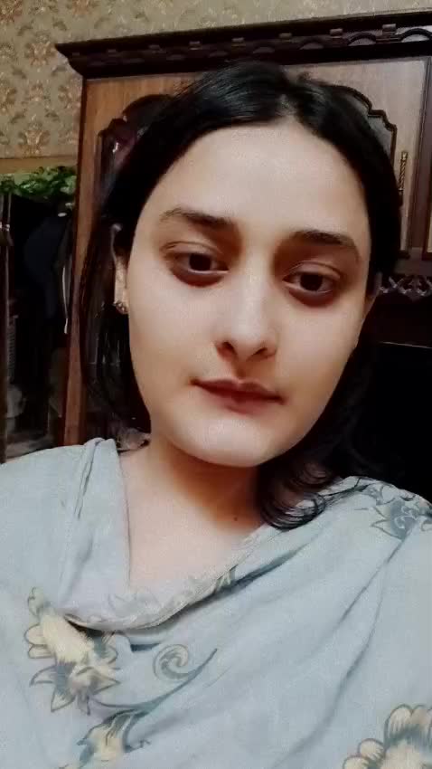 tayyaba khan video thumbnail