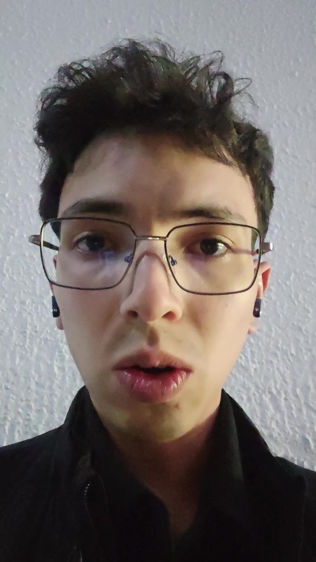 SloZt video thumbnail