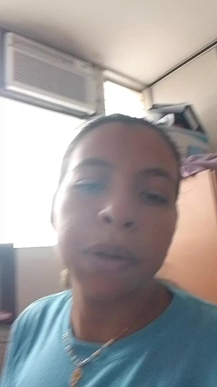 Maira Gil video thumbnail